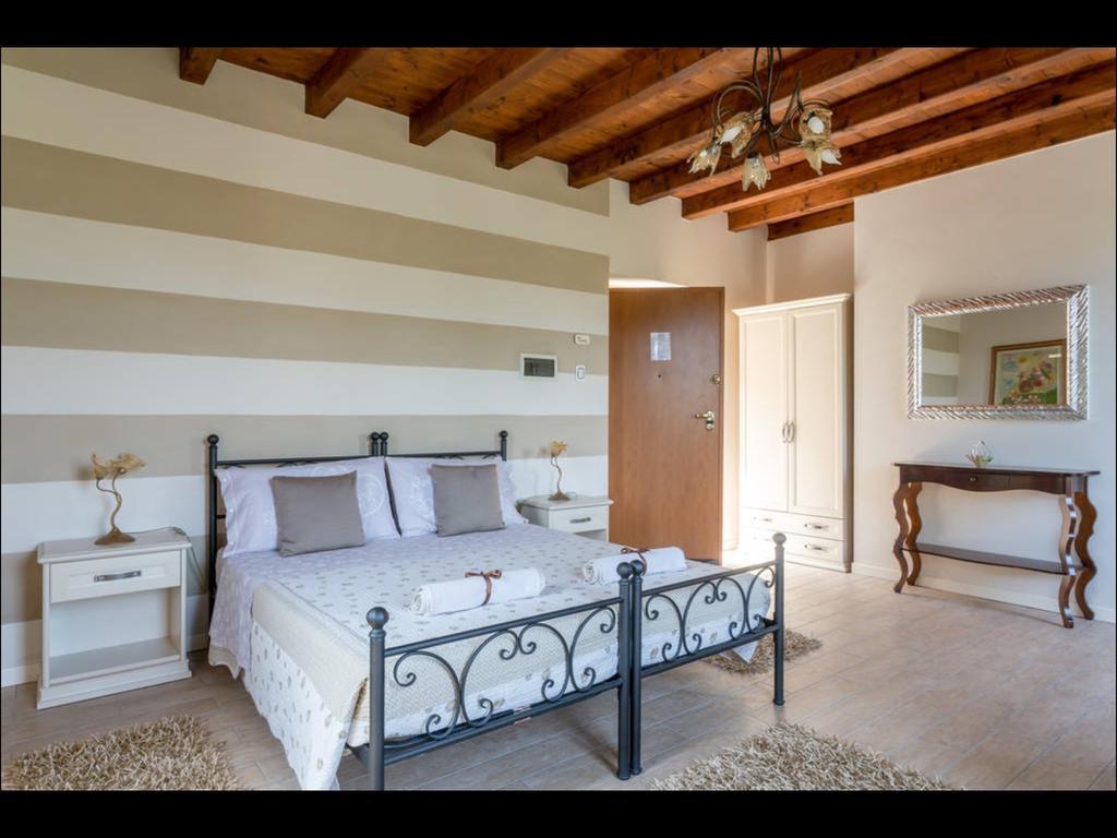 B&B Ronco Degli Ulivi Iseo Eksteriør billede